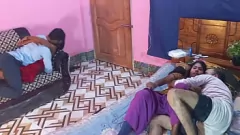 play Hanif, Popy Khatun et Manik Mia rejoignent MST Sumona dans une orgie sauvage