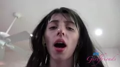 play Intymna jazda kutasem POV Kitty Cam i mokra footjob creampie