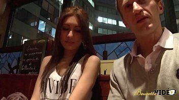 play Video con il pene nella figa Il porno francese penetra in una profonda donna araba