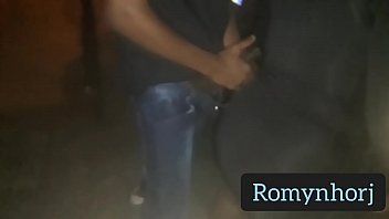 play Vídeos pornô com panaram procurando homens na net com pau grande